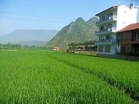 Mai Chau Valley View Hotel