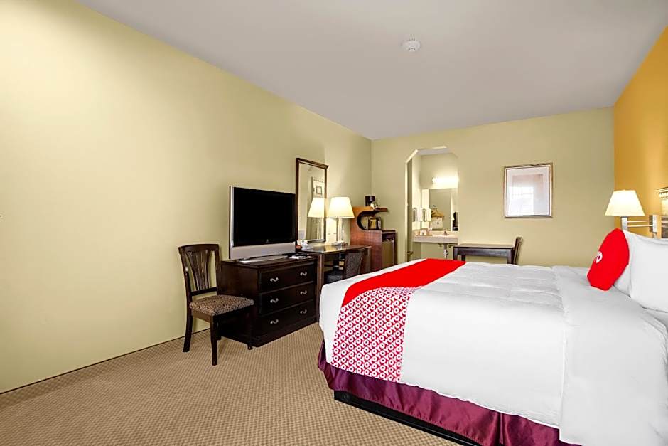Photo 1 of 6 of 1 King Bed