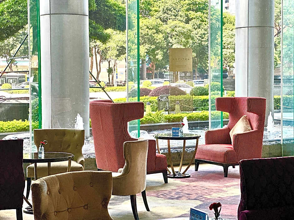 Sofitel Guangzhou Sunrich Hotel