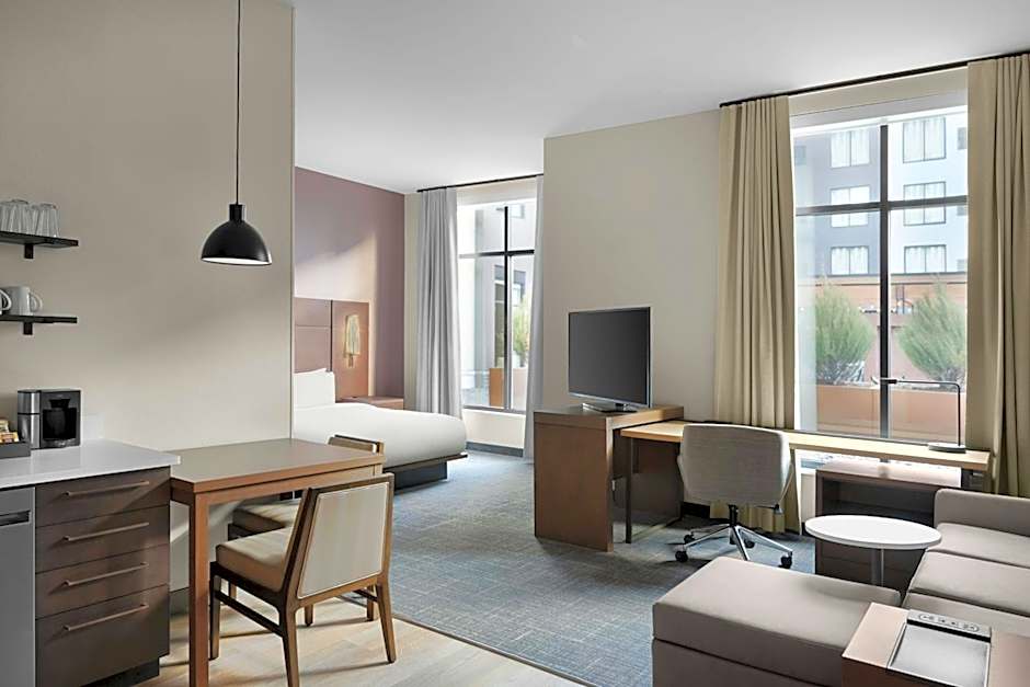 Residence Inn by Marriott Milwaukee Brookfield at Poplar Creek