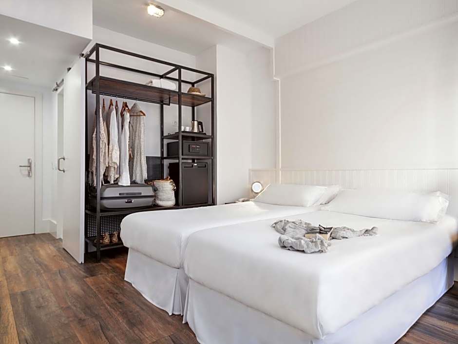 Delamar 4*Sup-Adults only (18+)