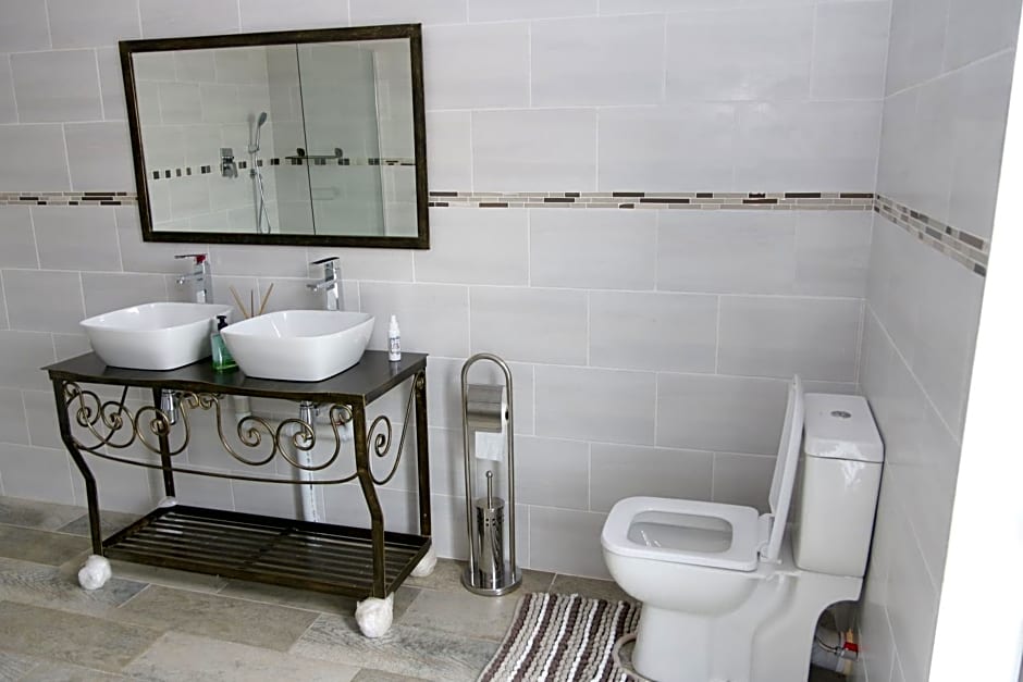 Charis View Guest House