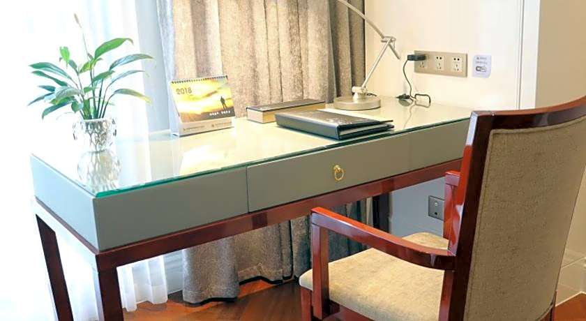 GreenTree Eastern Yancheng Binhai Oubaoliya City Square Hotel