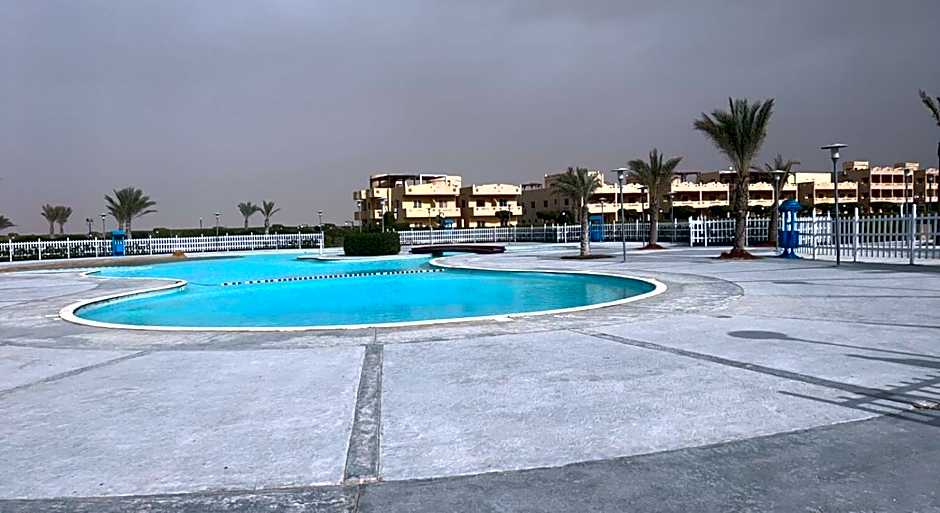 ????? ???? ??????? ???? ???? Fully Equipped Chalet Mosa Coast