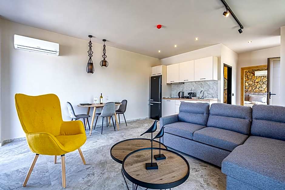 Pathos SeaSide Suites