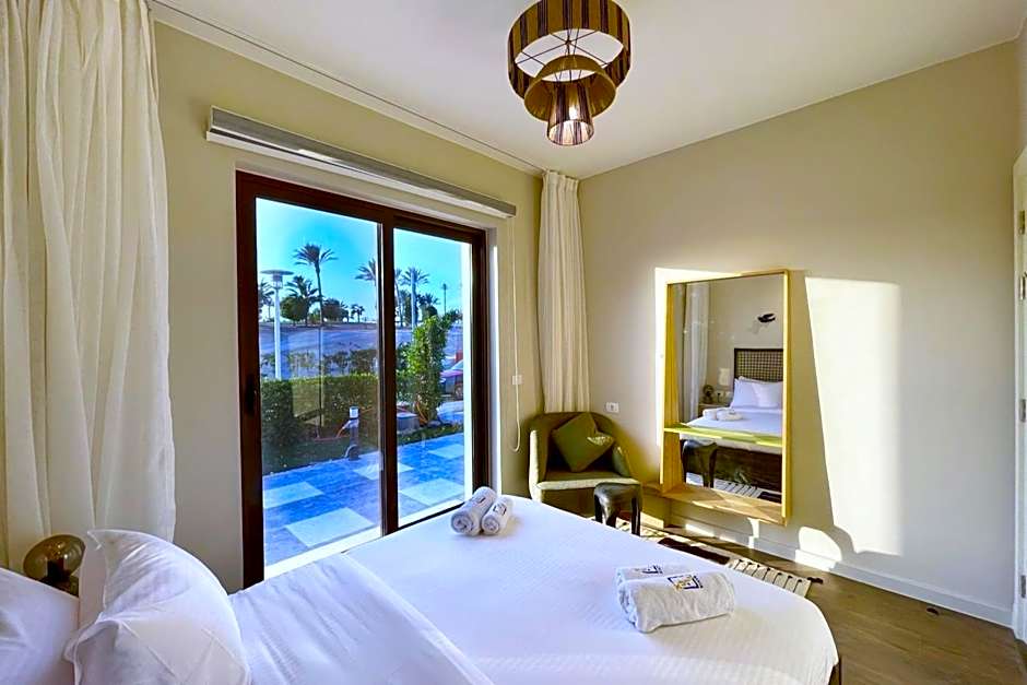 Haute & Hand-Picked 4BDR Villa Private Pool