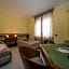 New Petit Hotel