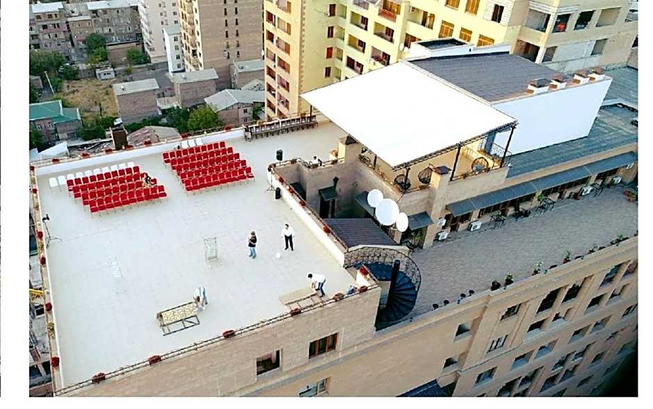 14 Floor Hotel
