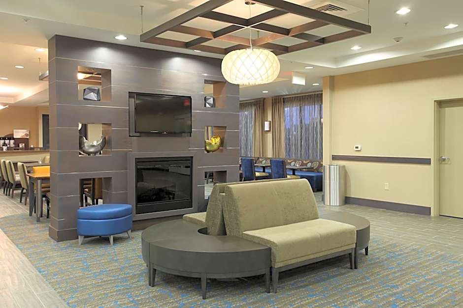 Holiday Inn Express Hotel & Suites Goldsboro - Base Area By IHG
