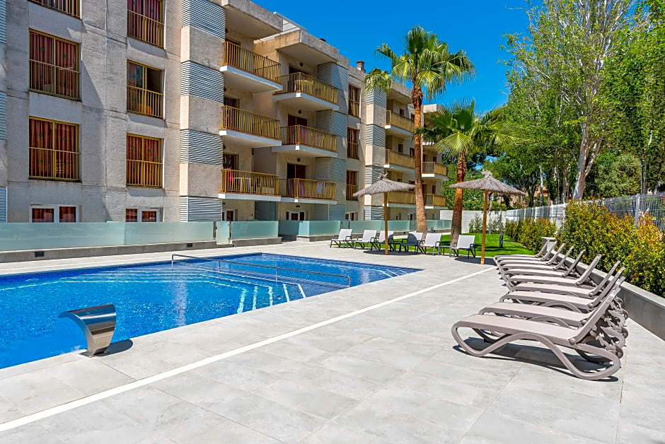 Apartamentos Pins Marina Cambrils