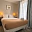Hotel Paris Vesinet -ex Auberge des 3 Marches