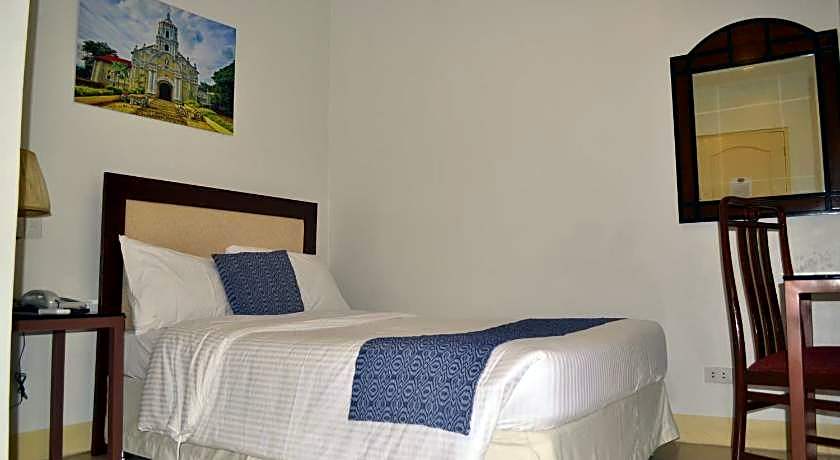 Metro Vigan Inn Bed & Breakfast Hotel