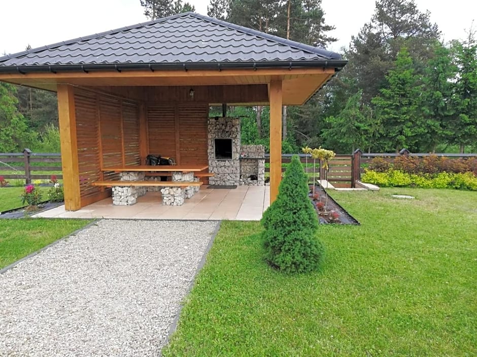 Domki nad jeziorem czorsztyńskim