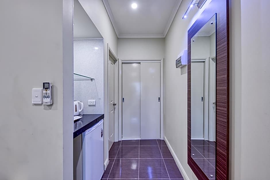 Best Western Airport Motel And Convention Centre