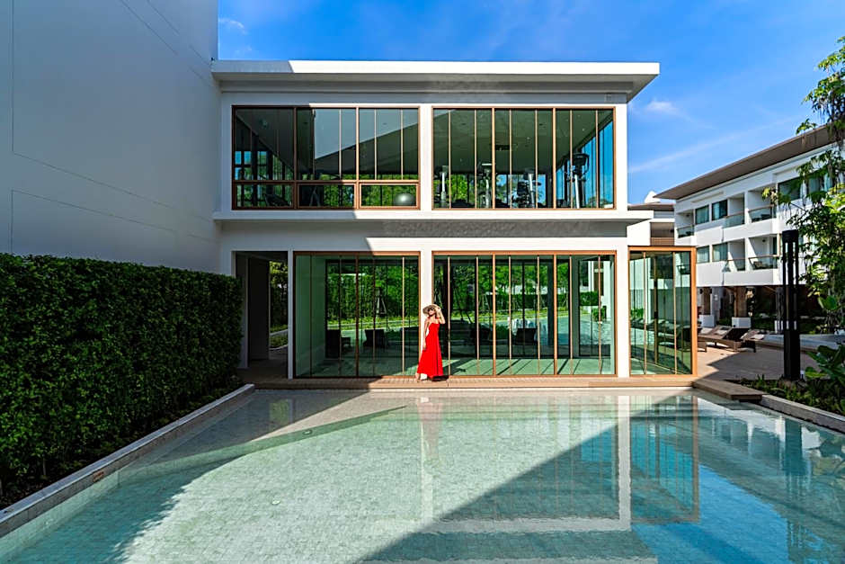 Bella Nara Phuket Naiyang Beach