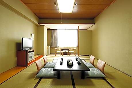 Japanese-Style Room Selected at Check-In
