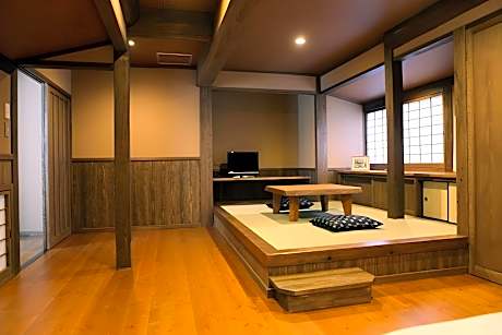 Japanese And Western Style Room with Bath