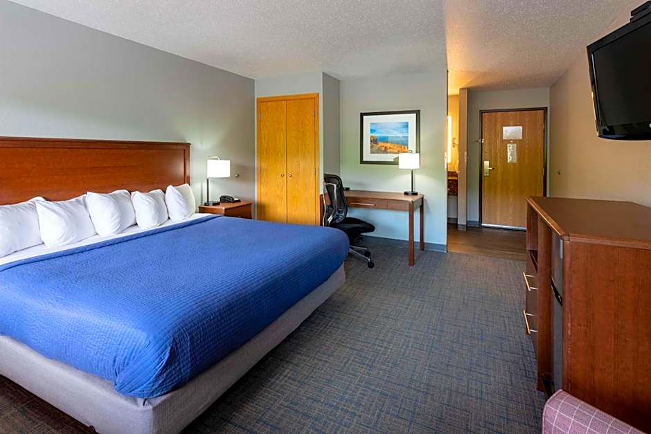 Black Beach Inn by GrandStay