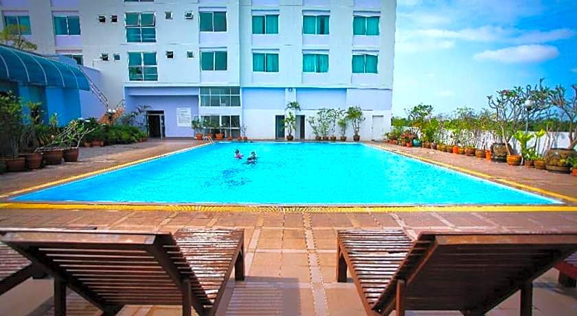 Diamond Plaza Hotel Suratthani