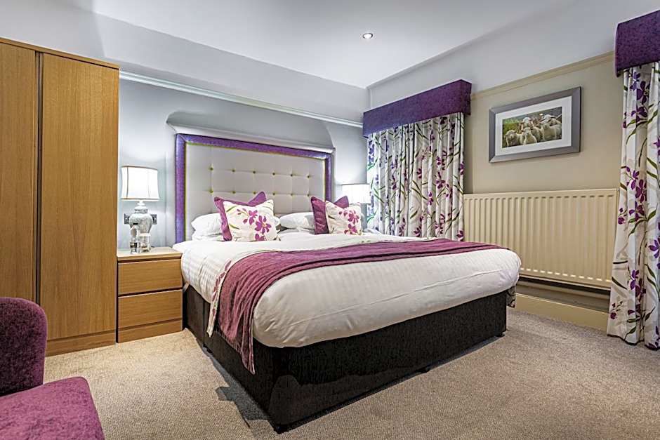 The Royal Oak Hotel