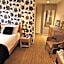 The Strawbury Duck Inn