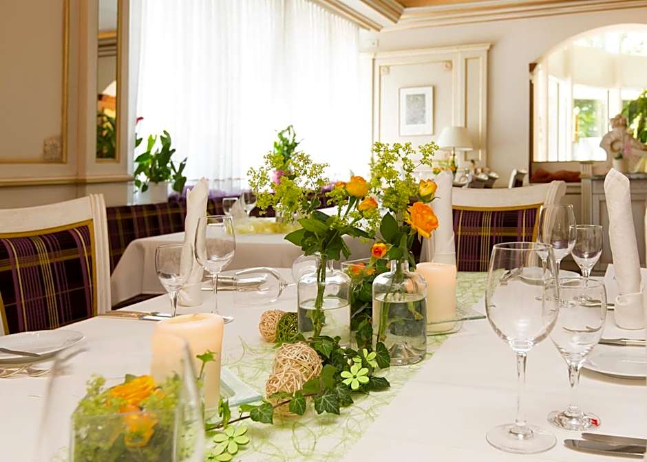 AKZENT Hotel Restaurant Altdorfer Hof