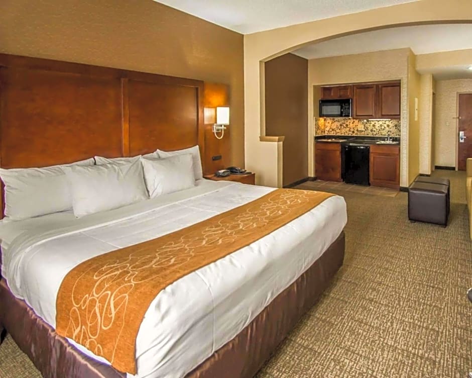 Quality Suites NYC Gateway