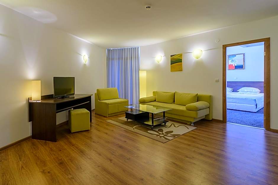 Madara Park Hotel - All Inclusive