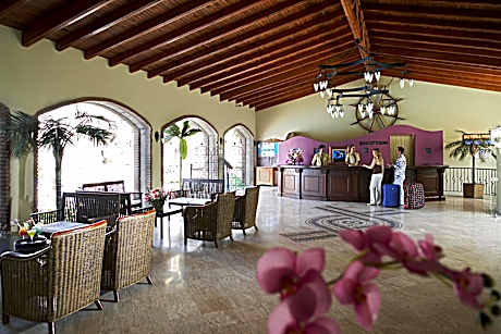 Club Anastasia - Family Hotel