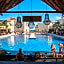 Aldea Thai by oceanfront