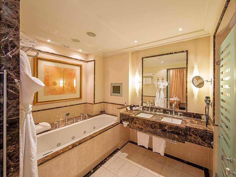 Grand Hotel Amrâth Kurhaus The Hague Scheveningen