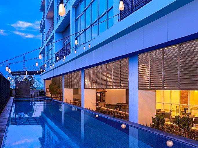 Hotel Santika Cikarang