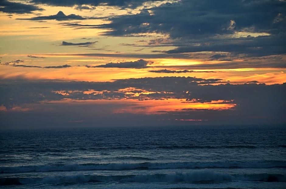 Castaway Holiday Apartments