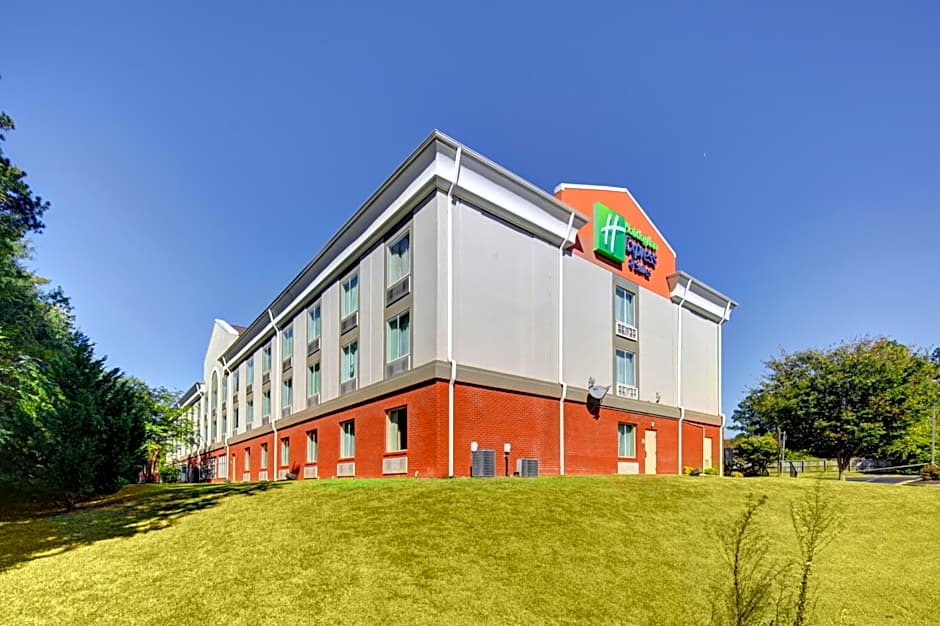 Holiday Inn Express Hotel & Suites Emporia By IHG