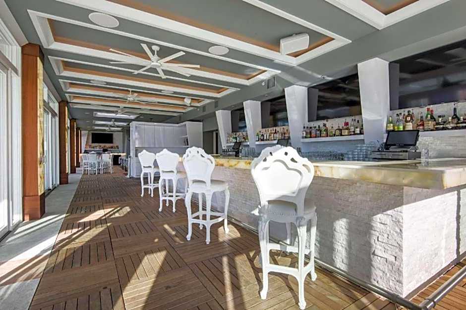 Curtiss Hotel, Ascend Hotel Collection