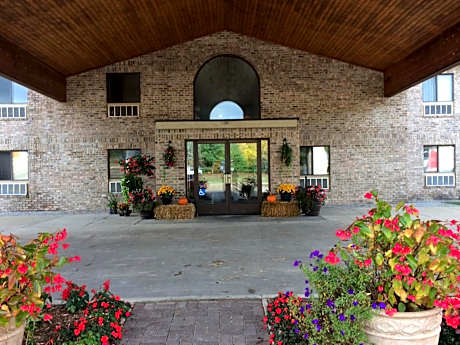 All Seasons Hotel and Resort