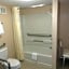 Travelodge by Wyndham Knoxville East