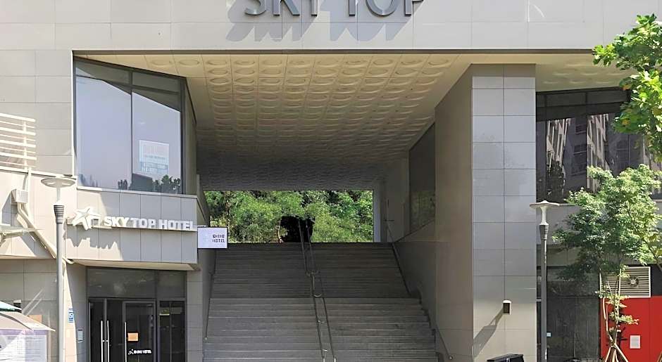 Skytop Hotel Incheon Airport