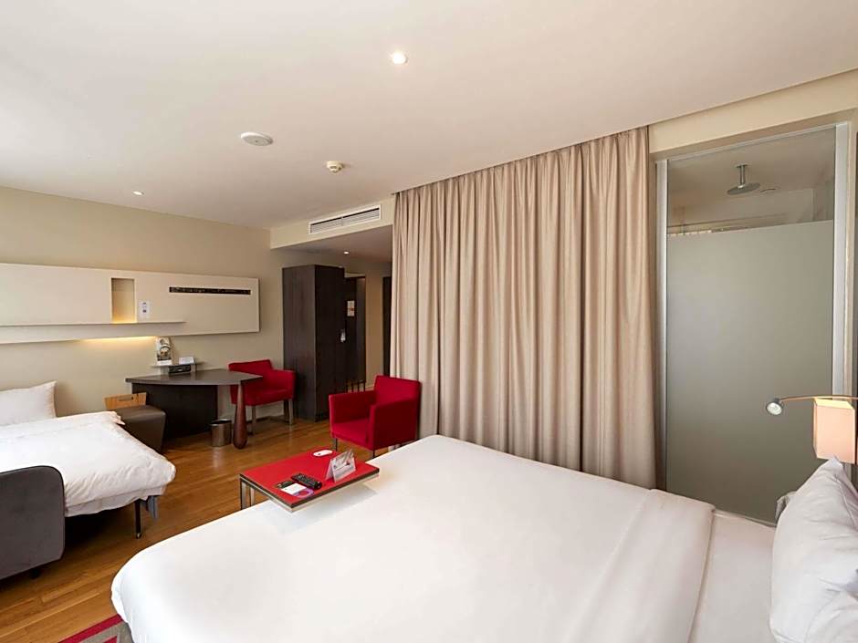 Mercure Warszawa Grand