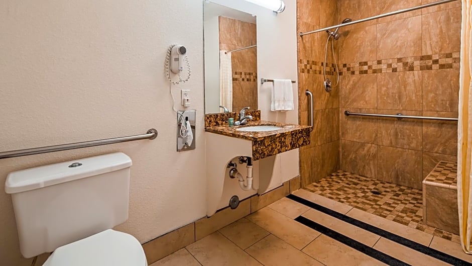 Best Western Heritage Inn