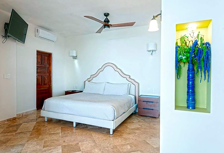 Vallarta Shores Beach Hotel