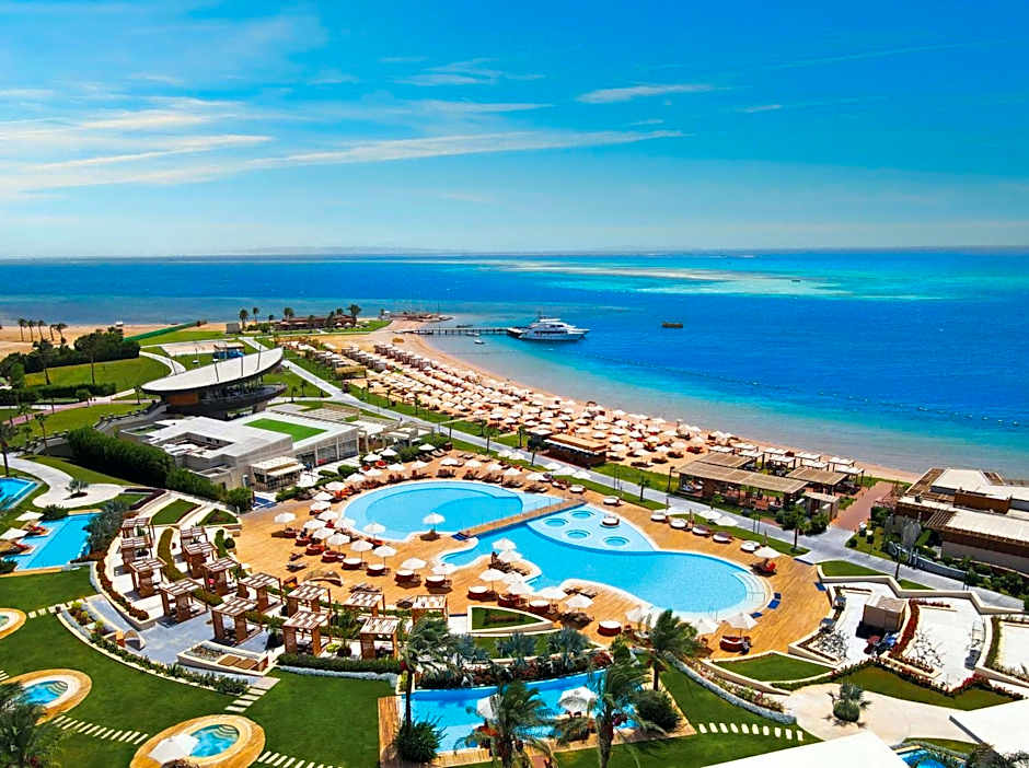 Rixos Premium Magawish Suites and Villas