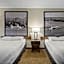 Super 8 by Wyndham Dubuque/Galena Area