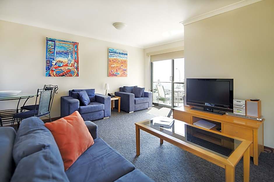 Photo 1 of 9 of 2 Bedroom Apartment