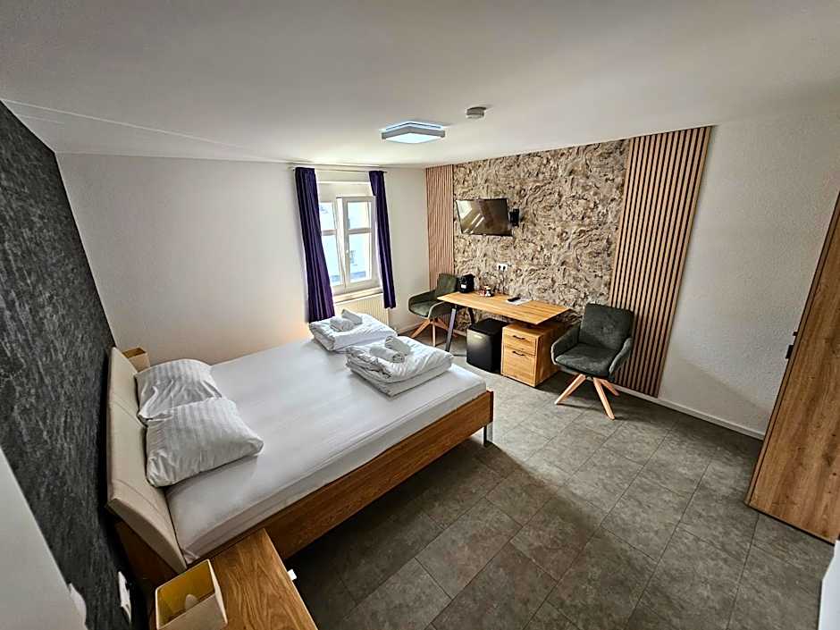 Foto 1 von 3 von Double Room with Private Bathroom