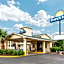 Days Inn by Wyndham Snyder
