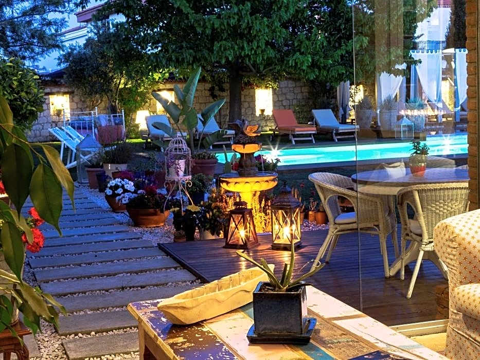 Alacati Cadde 75 Luxury Hotel