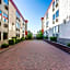 Quality Inn & Conference Centre Red Deer - 50th Avenue