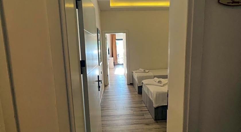 Life Point Hotel