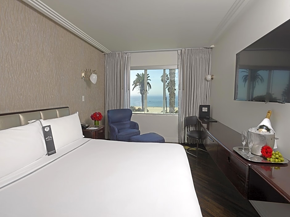 Hotel Shangri-La